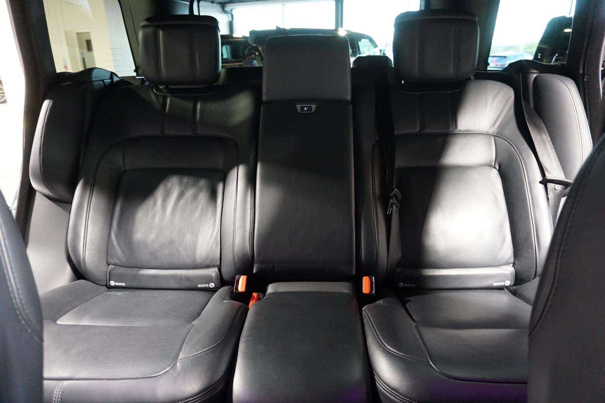 Land Rover Range Rover 3.0 SD V6 Autobiography SUV 5dr Diesel Auto 4WD Euro 6 (s/s) (275 ps)